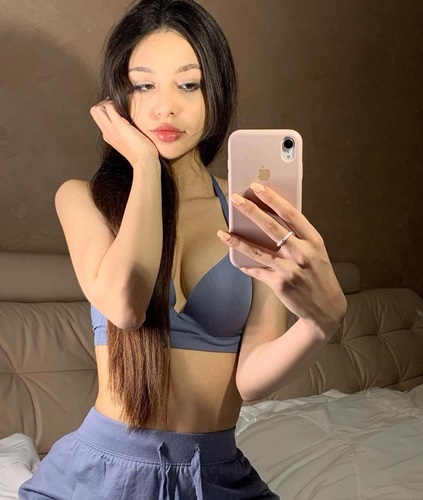 Atatürk Genç ve Dinamik Üniversiteli Escort Bayan Yulia